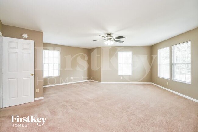 Building Photo - 1976 Breakwater Dr