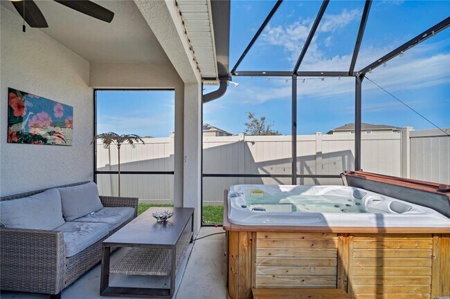 Building Photo - 32705 Brooks Hawk Ln