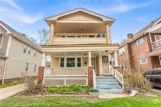Building Photo - 1041 E 169th St