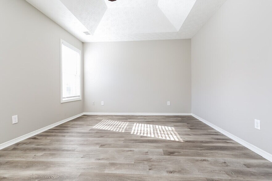 Building Photo - 6531 Alford Way