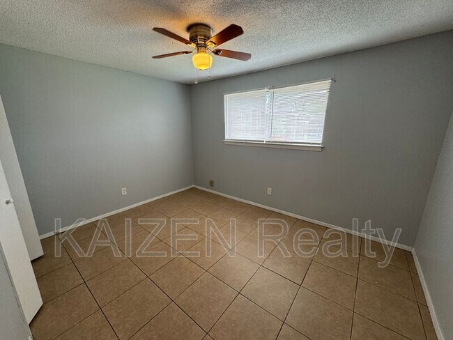 Building Photo - 151 N Belvedere Blvd