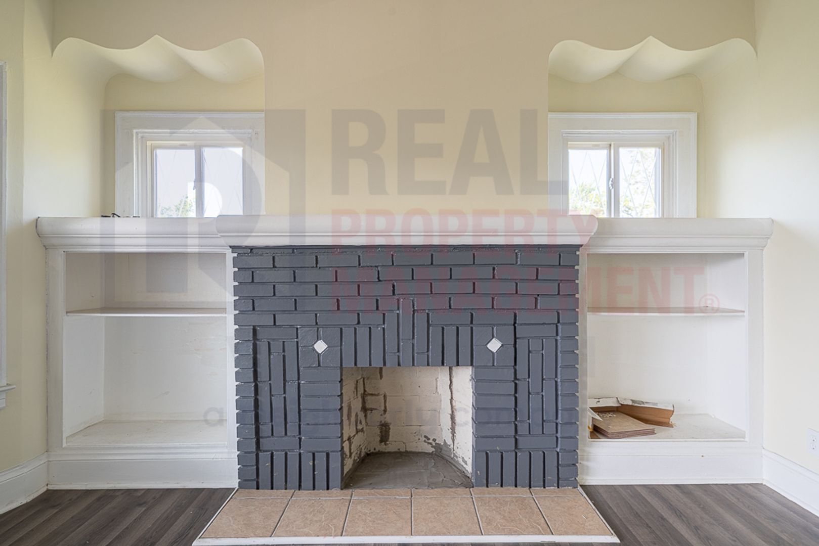 Building Photo - 3633 E 153rd St