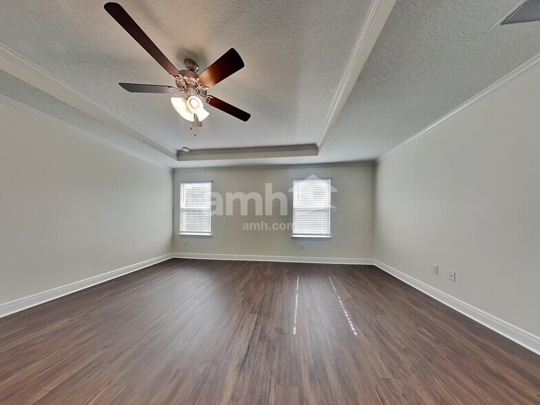 Building Photo - 20557 Calla Lily Dr
