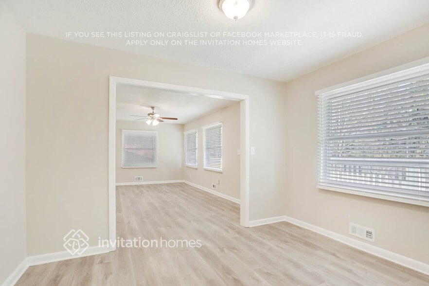 Building Photo - 1873 Shamrock Dr