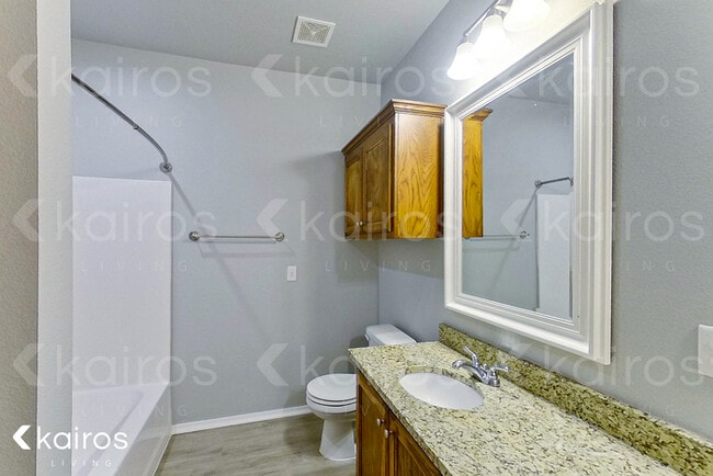 Building Photo - 9822 Prather Ave