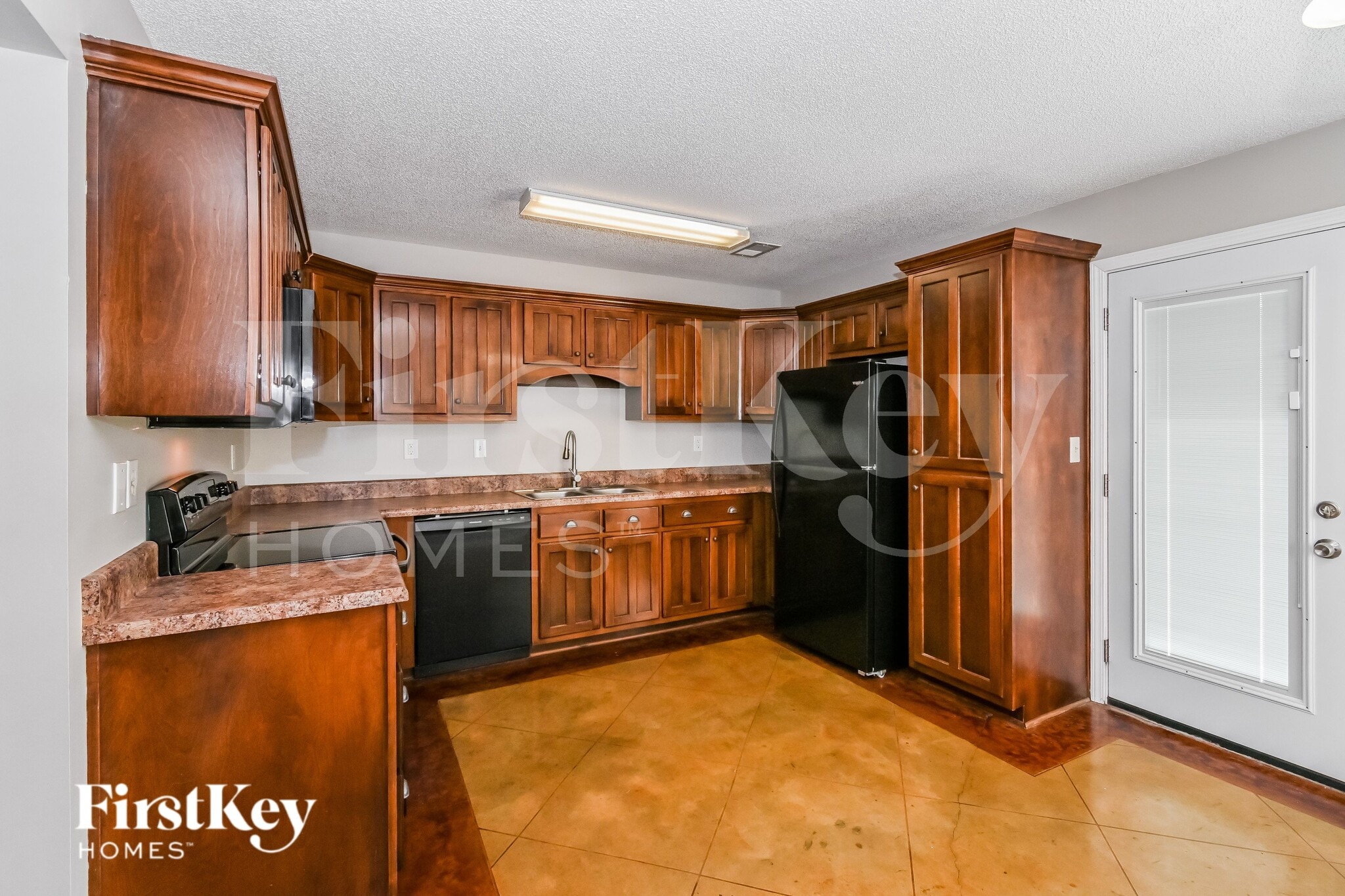 Building Photo - 9843 White Poplar Dr