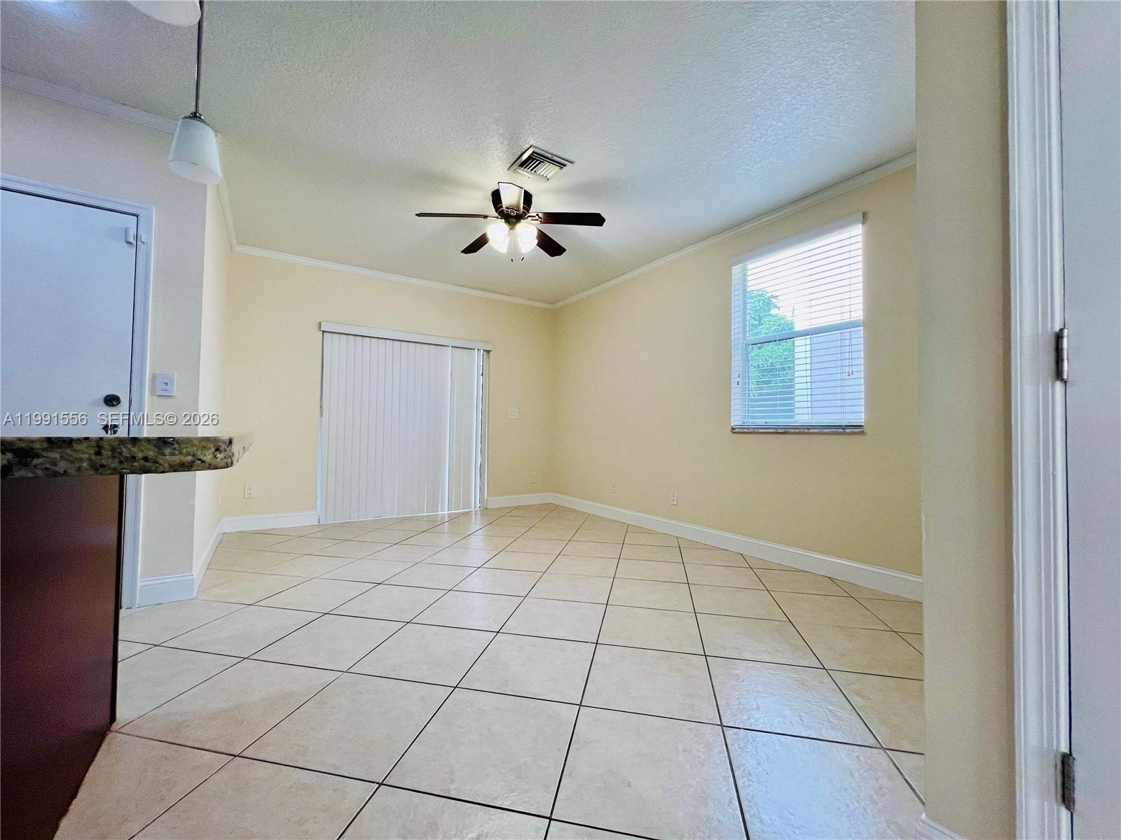 Building Photo - 10560 NW 57th Ct