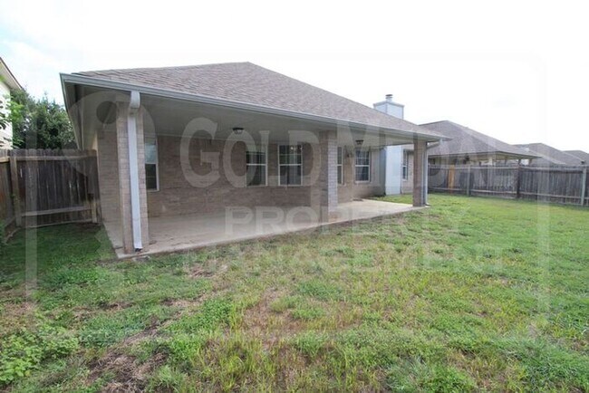 Building Photo - 2908 Tucson Dr