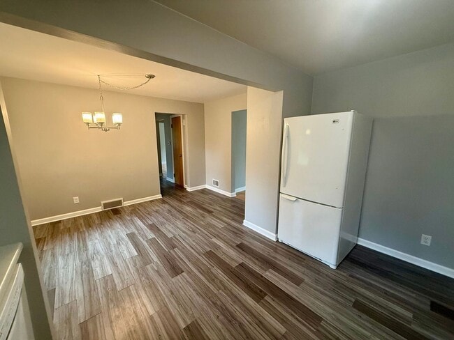 Building Photo - 3 Bed 1 Bath Single Family Home in Wausau
