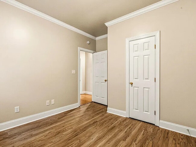 Building Photo - Earn Wealth While Leasing - Like a Homeowner - Lease to Own