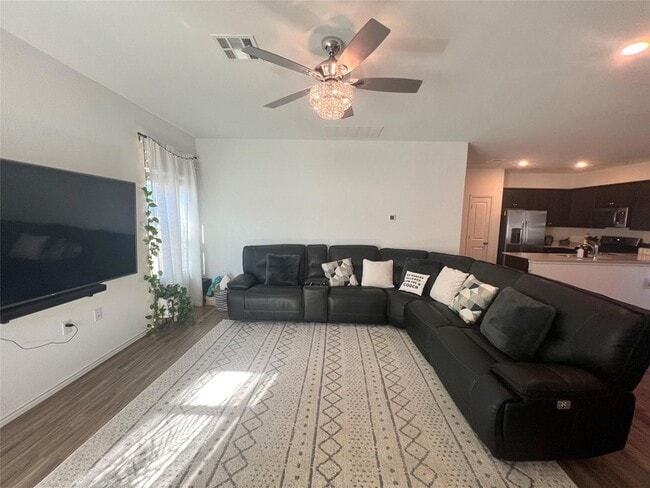 Building Photo - 2308 Nightview Dr