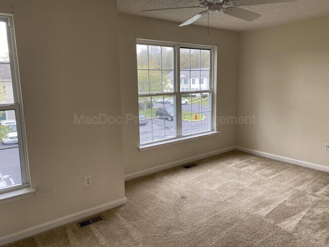 Building Photo - 2909 Broyhill Ct