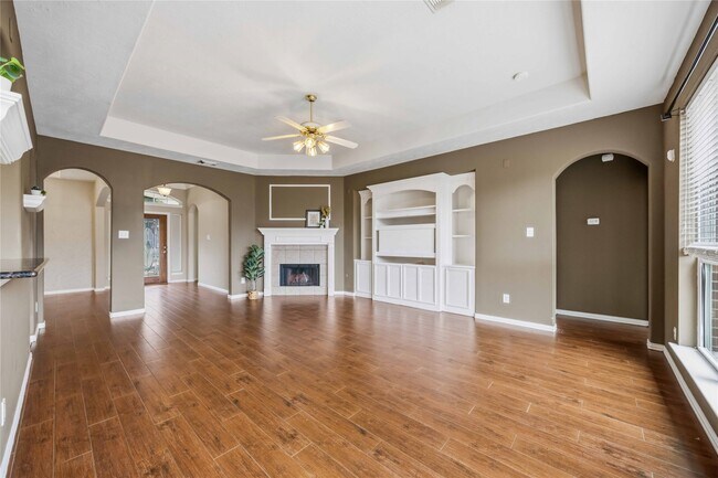 Building Photo - 6642 Redberry Glen Ln