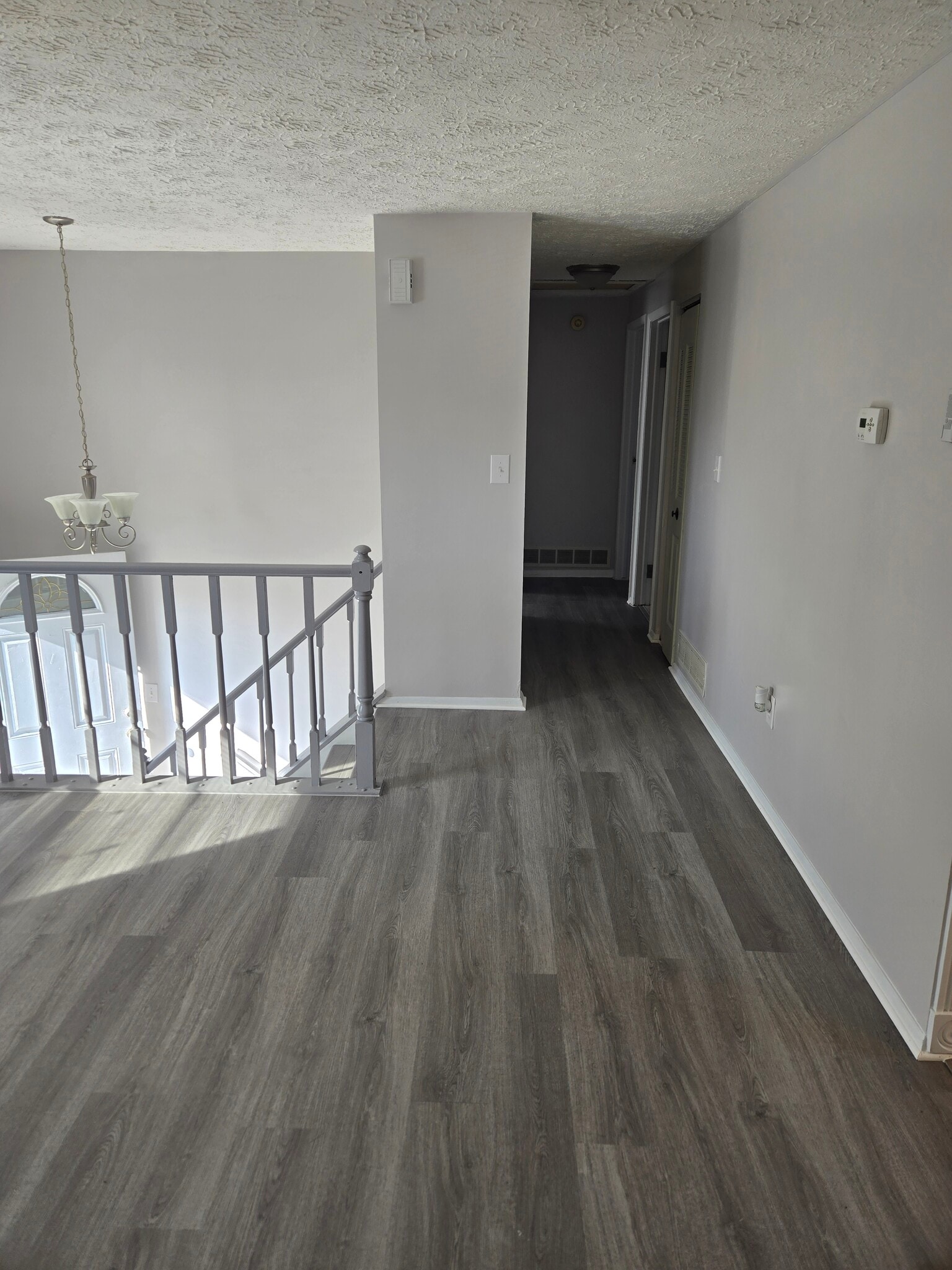 Building Photo - 554 Logan St