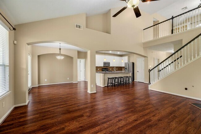 Building Photo - 6911 Autumn Rain Ln
