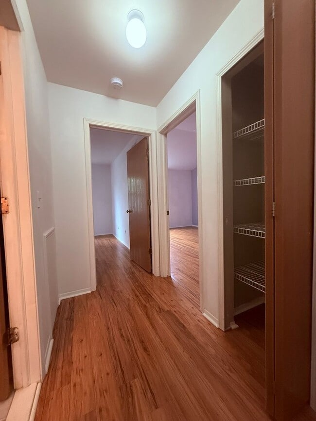 Building Photo - 3025 Forest Creek Ct