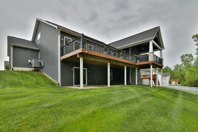Building Photo - Gorgeous 3 Bedroom Home in Edwardsville