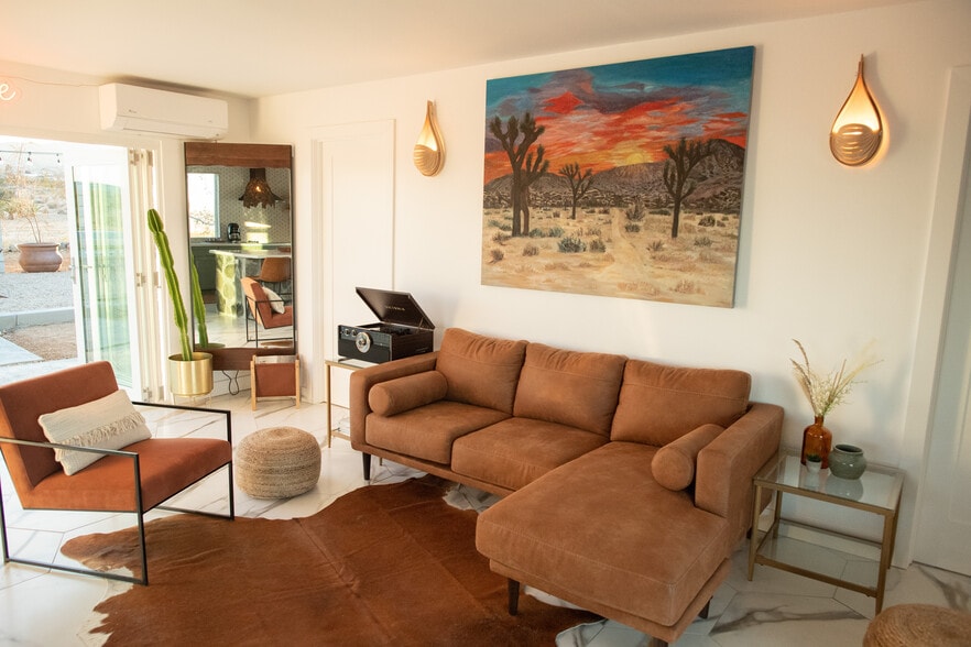 Building Photo - 2088 Acoma Trl