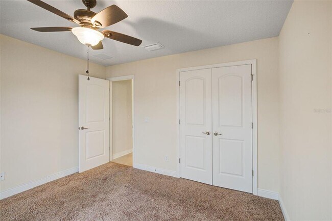 Building Photo - 1130 Sabine Ln