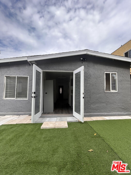 Primary Photo - 5632 Baltimore St