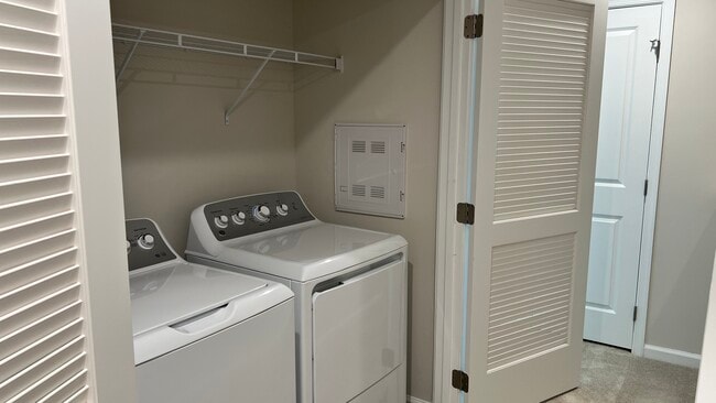 Building Photo - 243 Christiana Ln