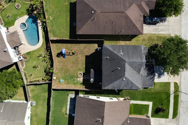 Building Photo - 3403 Legends Garden Dr