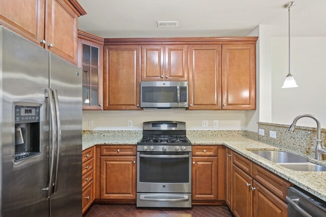 Building Photo - Silver Spring, MD