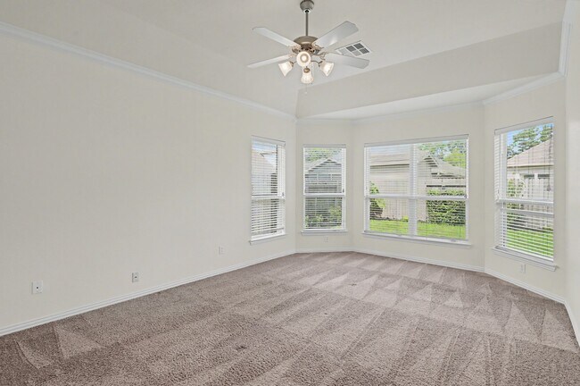 Building Photo - 21327 Somerset Shores Crossing