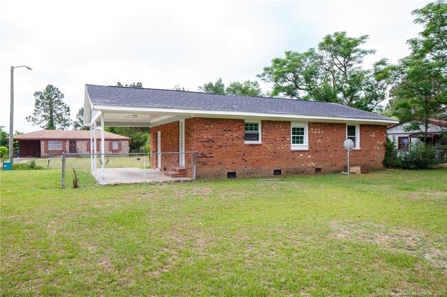 Building Photo - 912 Spellman Dr
