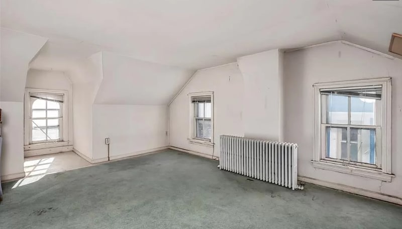 Building Photo - 227 E Garrison St