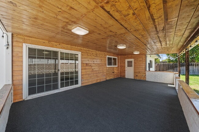 Building Photo - 8346 Lake Baca Dr
