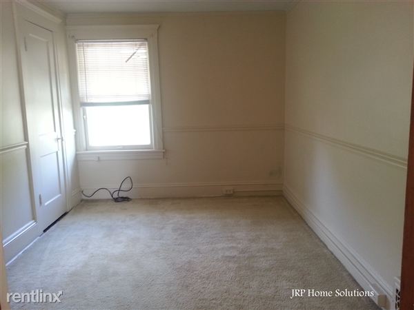 Building Photo - 306 Ellery Ave