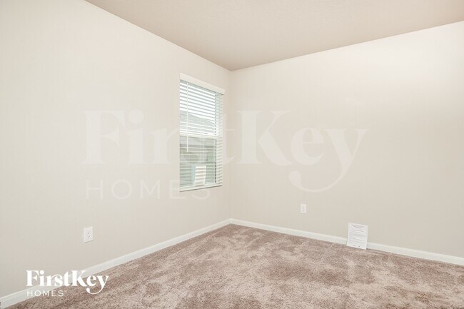 Building Photo - 13011 Thyme Wy