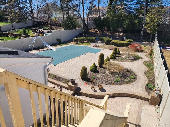 Building Photo - 441 Morris Dr