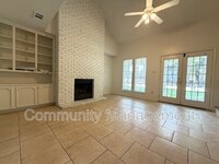 Building Photo - 3417 King Bradford Dr