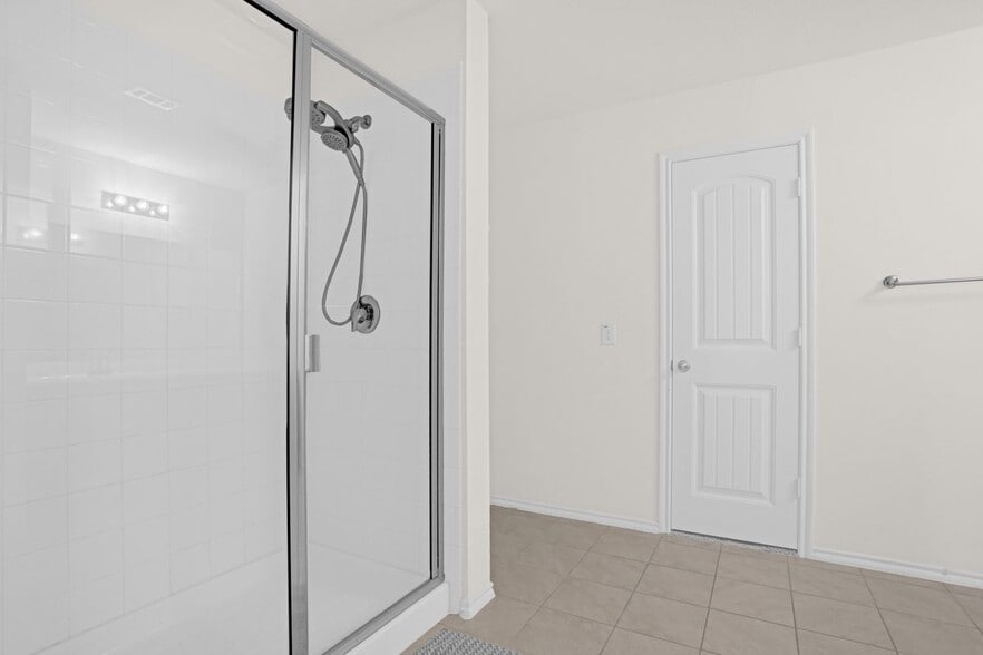 Building Photo - 904 Opal Path