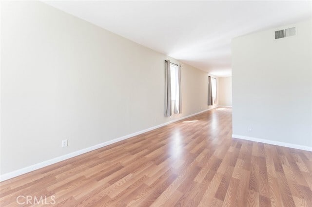 Building Photo - 14948 Moorpark St