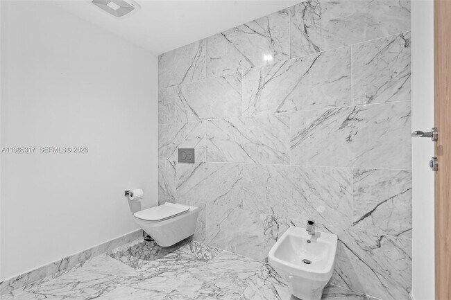 Building Photo - 1135 103rd St