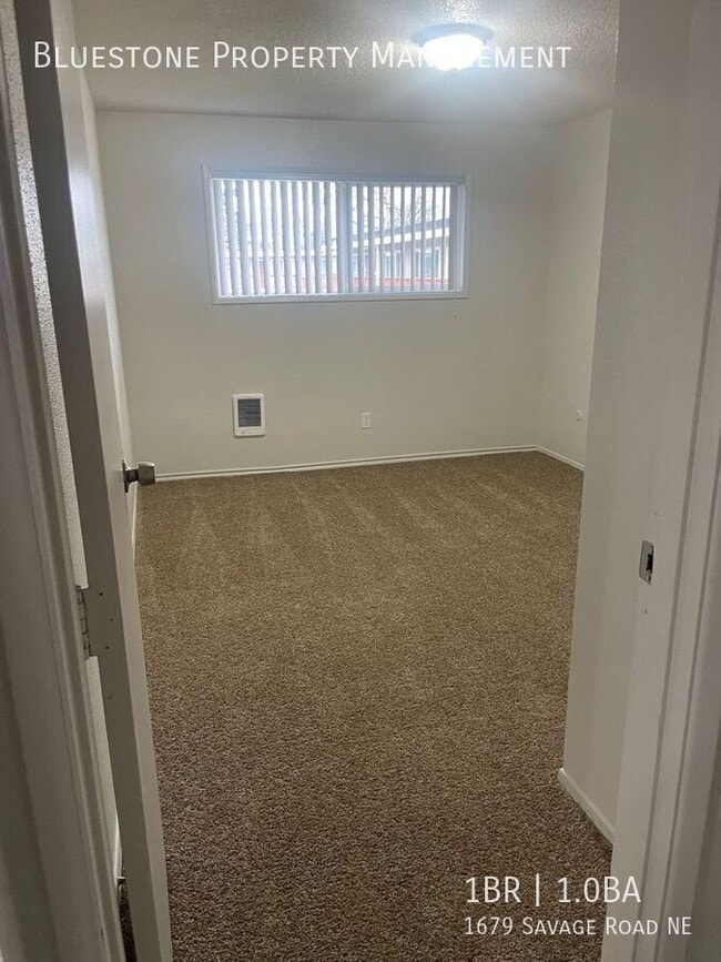 Building Photo - 1679 Savage Rd NE