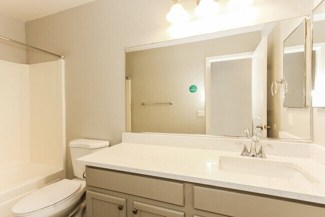 Building Photo - 11565 W Carol Ave