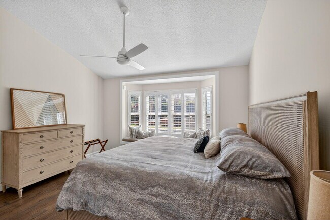 Building Photo - 3069 Mainsail Cir