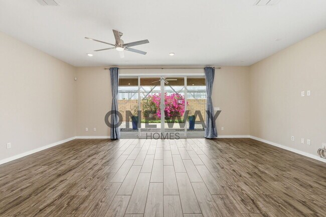 Building Photo - 9836 E Red Giant Dr