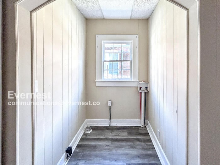 Building Photo - 1828 St Charles Ct SW