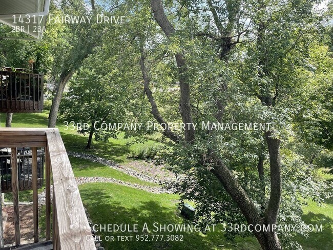 Building Photo - Eden Prairie 2 Bed/2Bath Condo!