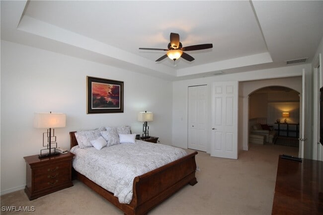 Building Photo - 1370 Mariposa Cir