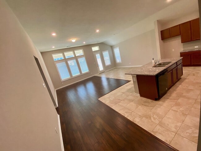 Building Photo - 5914 River Timber Trl