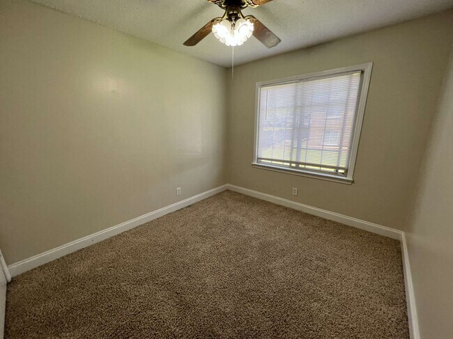 Bedroom 2 - 3501 Loop Rd