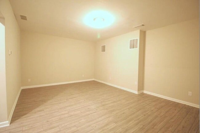 Building Photo - 4514 Valtek Ct