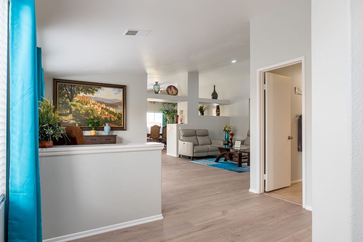 Building Photo - 49780 Jade Way