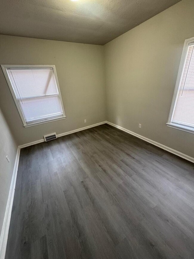 Building Photo - 12123 Asbury